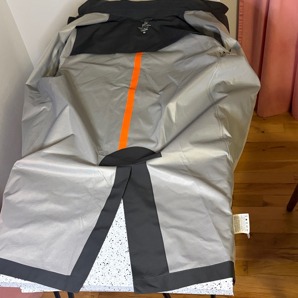 Nike Tech Pack Storm - Fitadv Gore-Tex medium trench rain jacket black - Picture 9 of 13